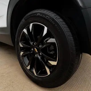 Slick Shine Instagram post: This white Chevy Trailblazer came in dull and left dazzling ✨ From a spotless interior to a gleaming exterior, this SUV